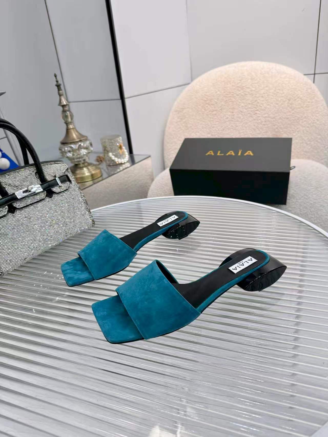Alaia Suede Ellipse Mules 3cm China Blue Black Suede 986461