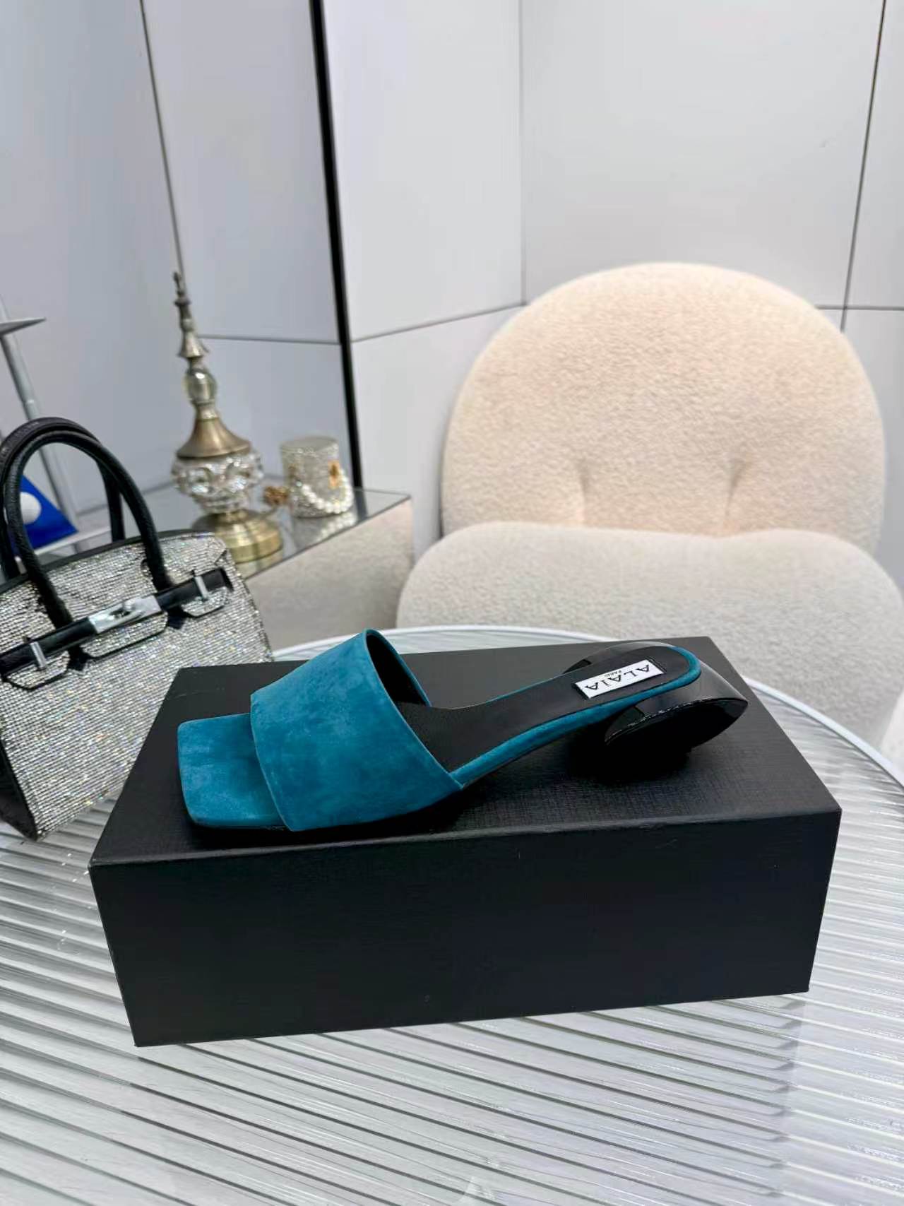 Alaia Suede Ellipse Mules 3cm China Blue Black Suede 986461