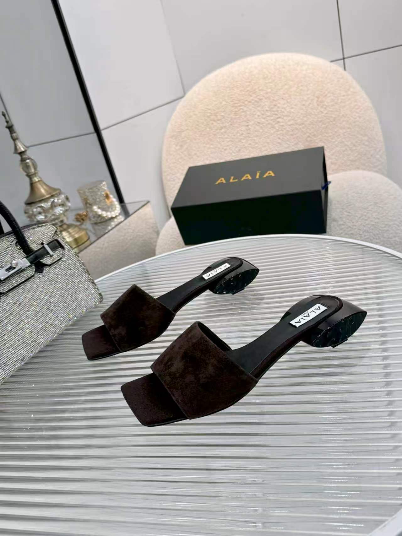 Alaia Suede Ellipse Mules 3cm Dark Brown Suede 986458