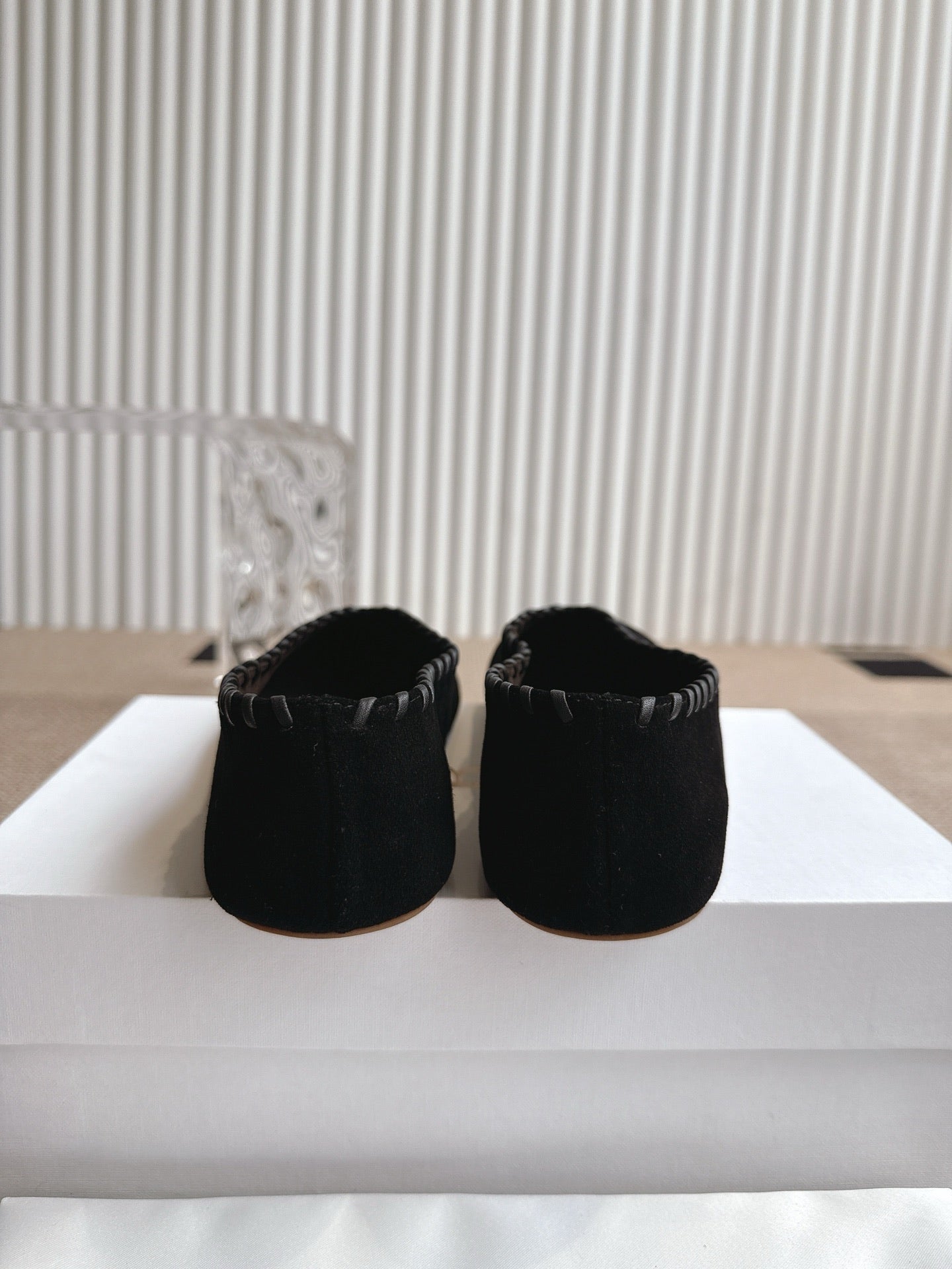 The Row 25ss Ballet Flat Black Nubuck Leather 443305