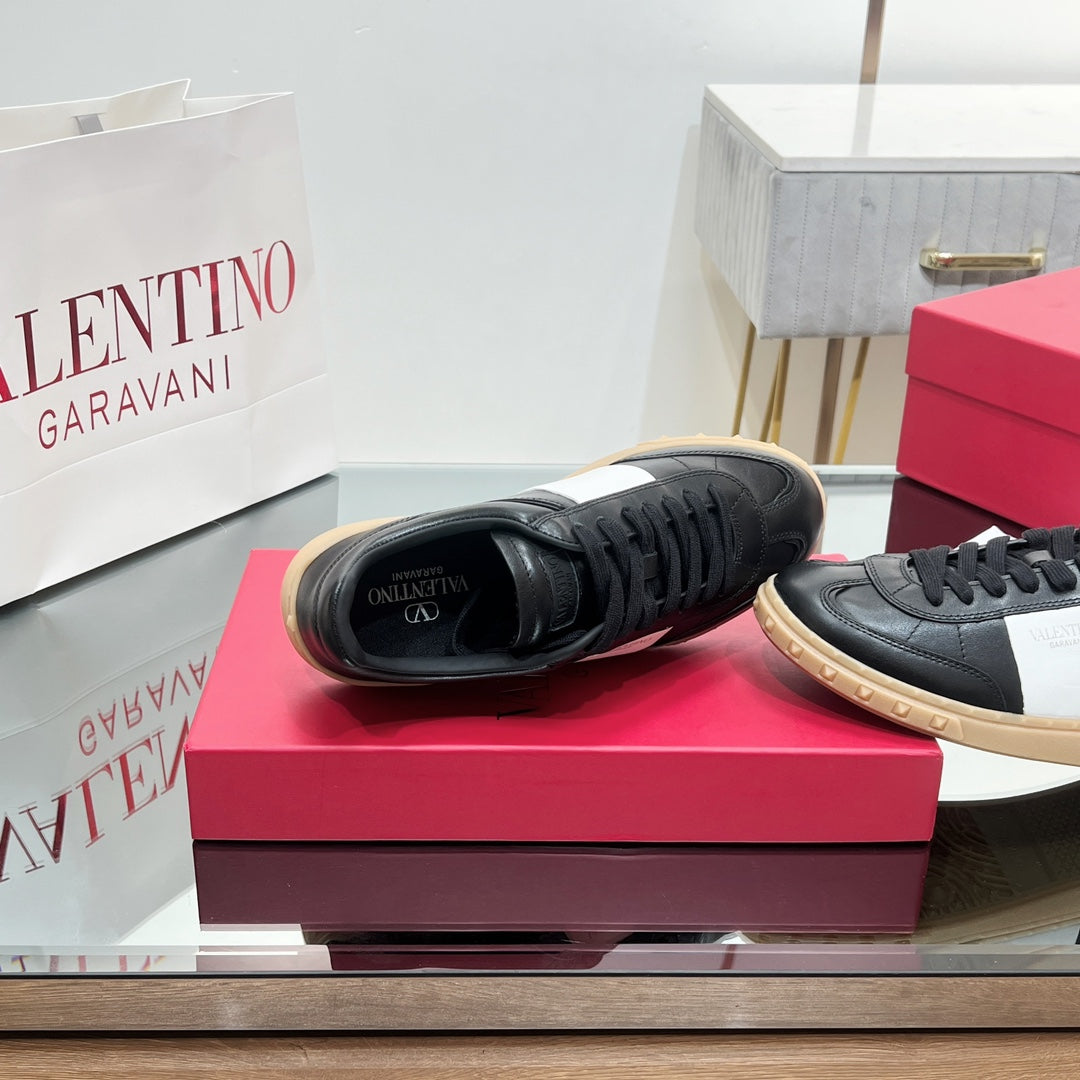 Valentino 25s Upvillage Sneakers In White Mix Black Lambskin