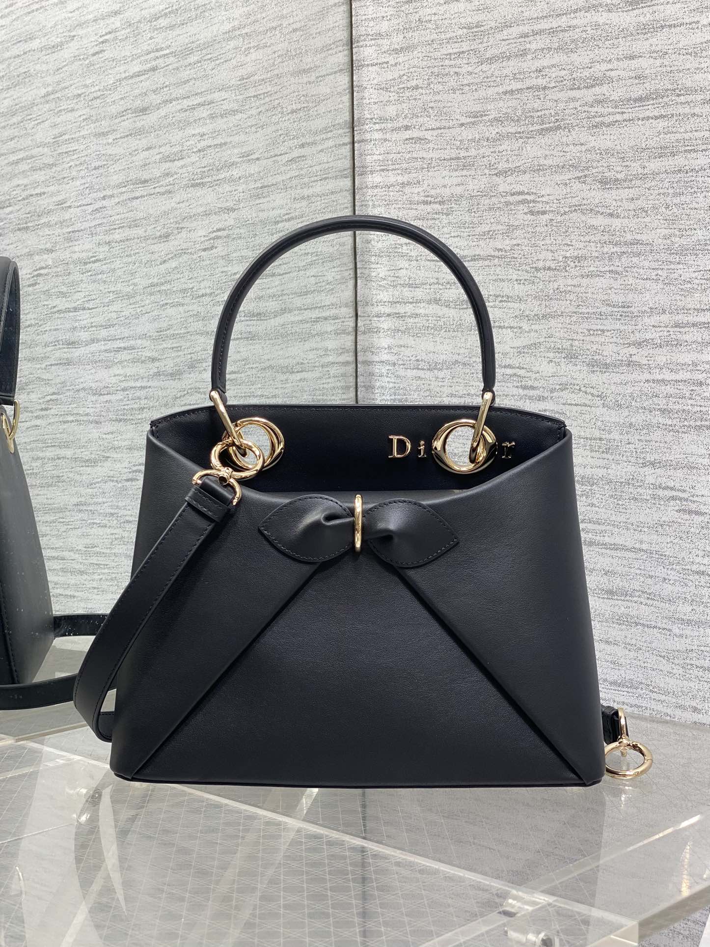 CD 26SS Bow-Adorned Bag Black Calfskin 272519