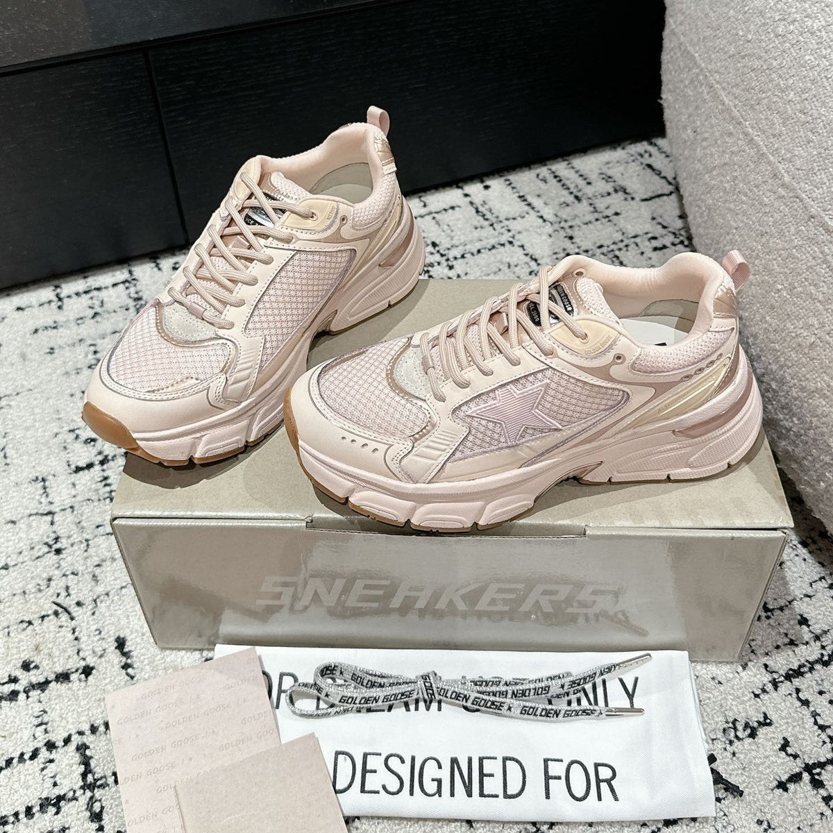 GGDB Marathon Sneakers Pink Mesh 980471