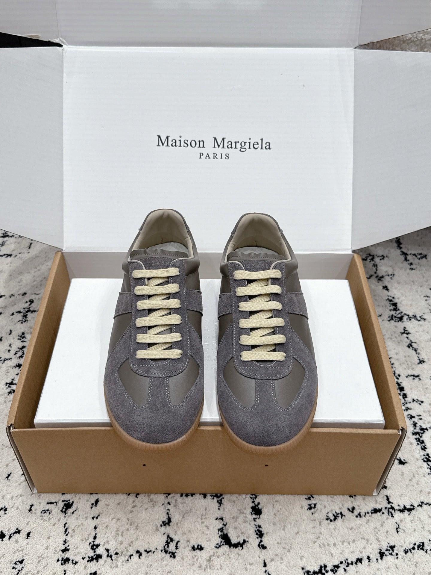 MM6 Replica Casual Sneaker Dark Grey Sheepskin Suede 881190