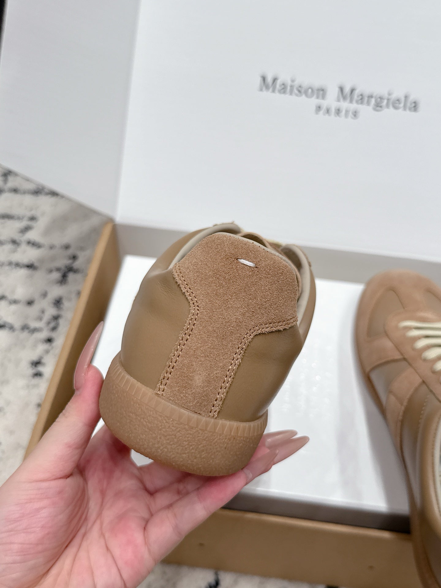 MM6 Replica Casual Sneaker Brown Sheepskin Suede 881192