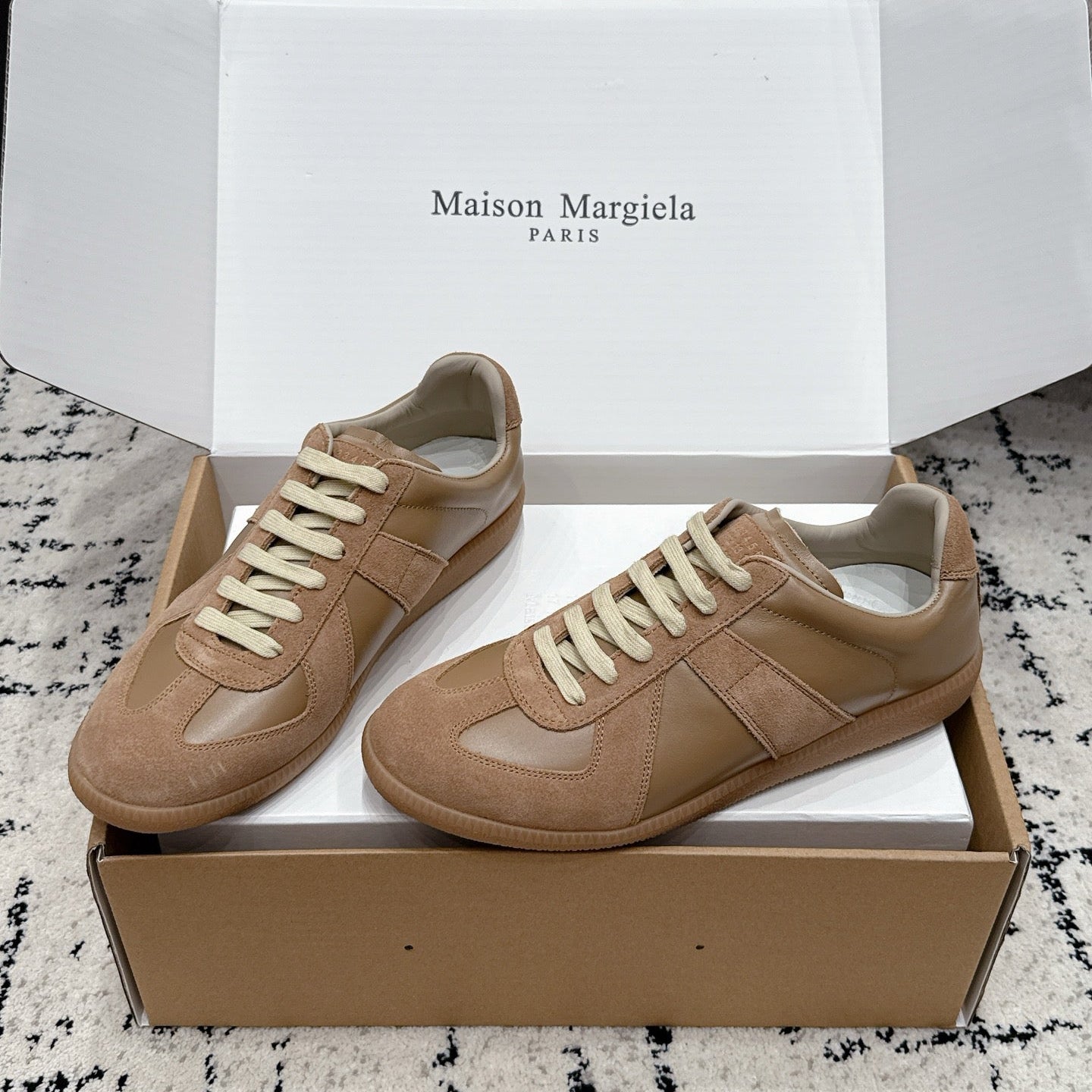 MM6 Replica Casual Sneaker Brown Sheepskin Suede 881192