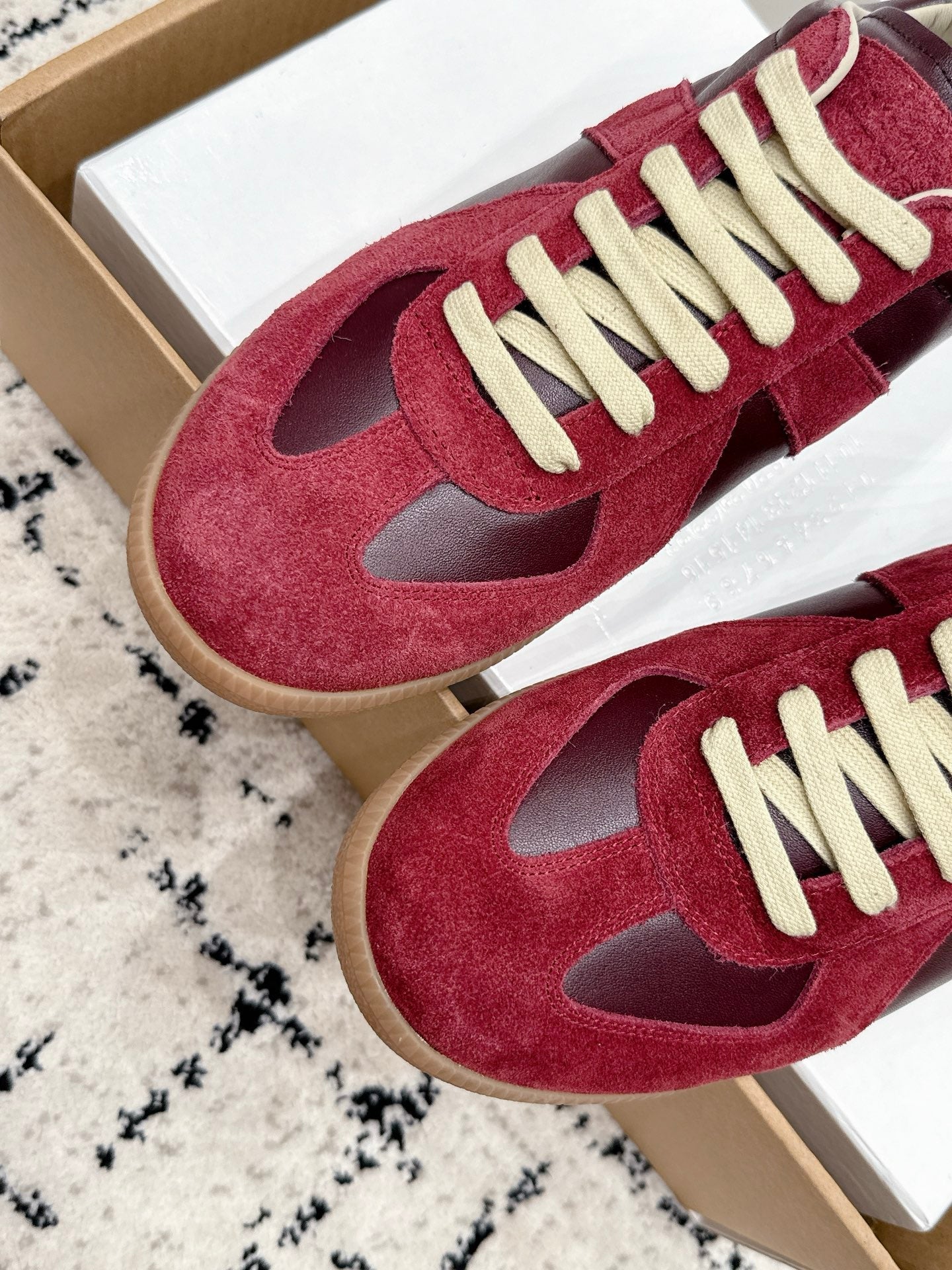 MM6 Replica Casual Sneaker Red Burgundy Sheepskin Suede 881196
