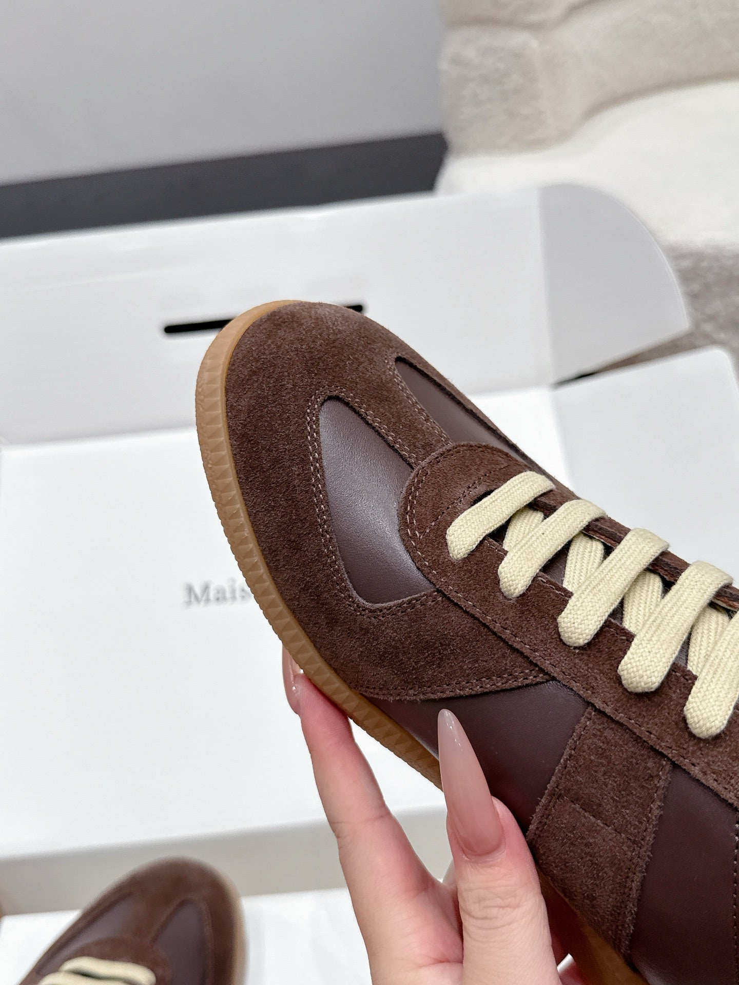 MM6 Replica Casual Sneaker Coffee Sheepskin Suede 881197