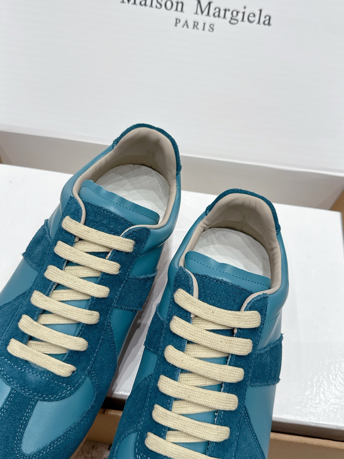 MM6 Replica Casual Sneaker Blue -Green Sheepskin Suede 881201