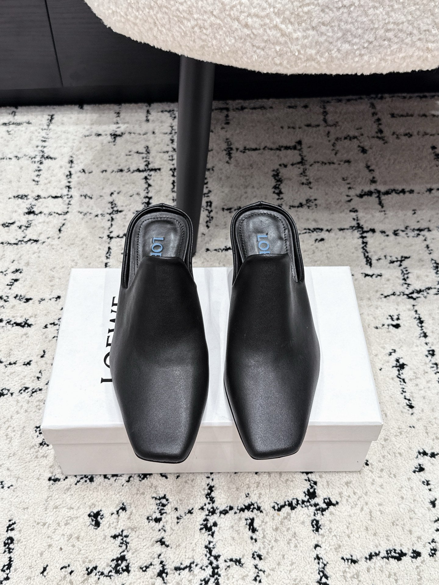 Loewe Emily Mule Black Lambskin 880825