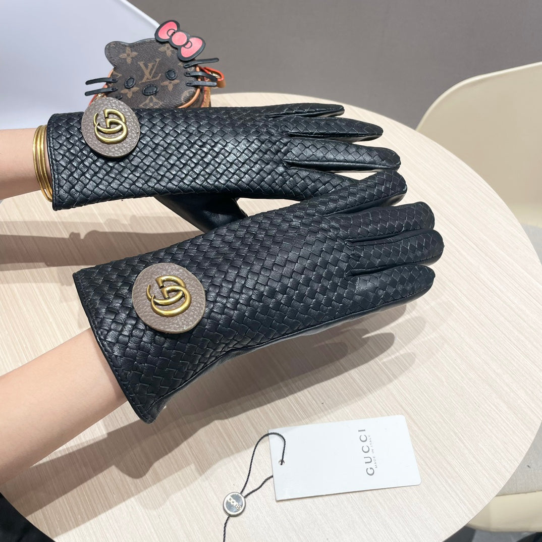 COUPLE GLOVES IN BLACK LAMBSKIN 439093