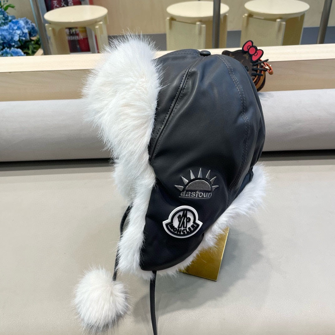 MC 26s Winter Bomber Trapper Hat Grey Leather 499296