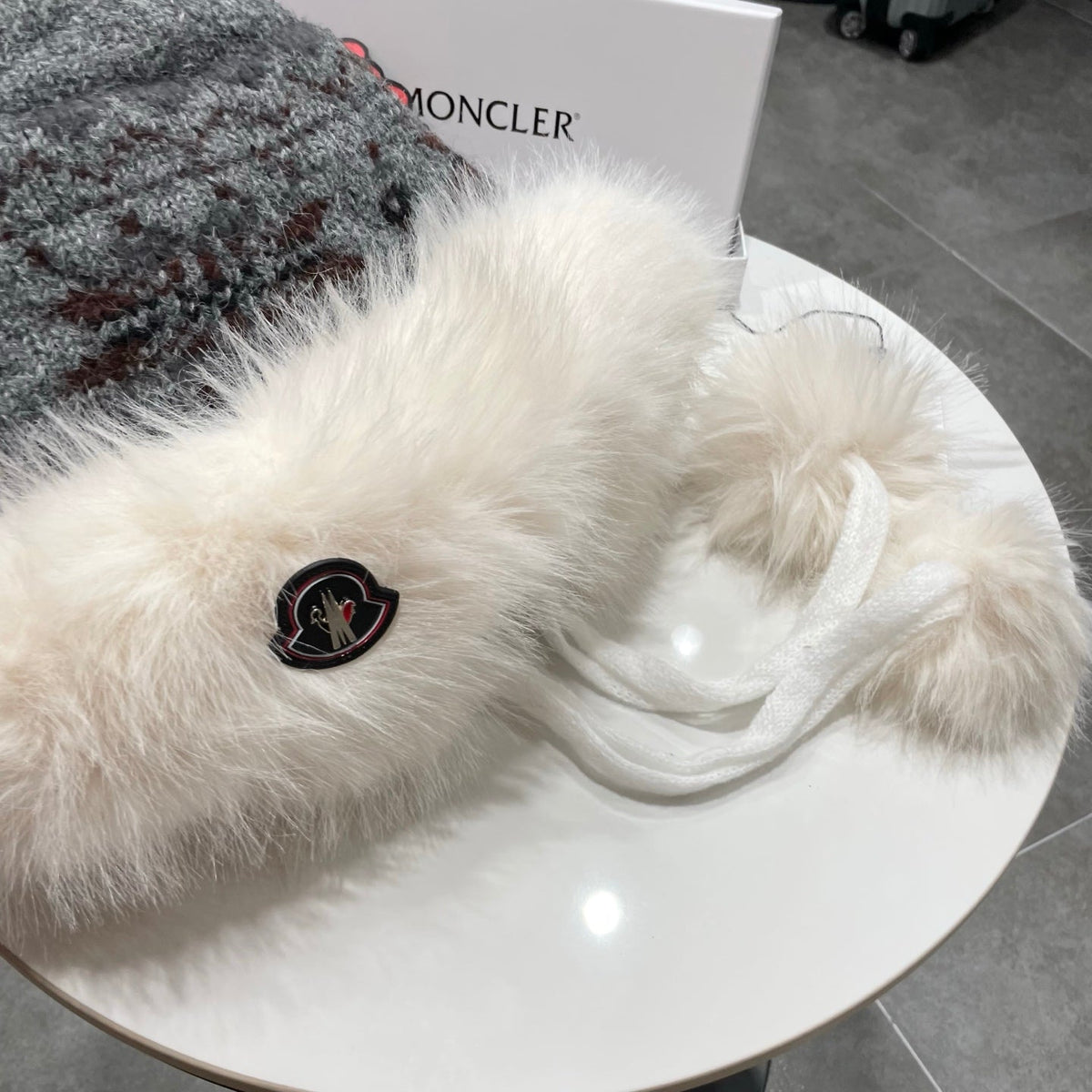 MC 26s Winter Pattern Bomber Trapper Hat Grey Fur 497875