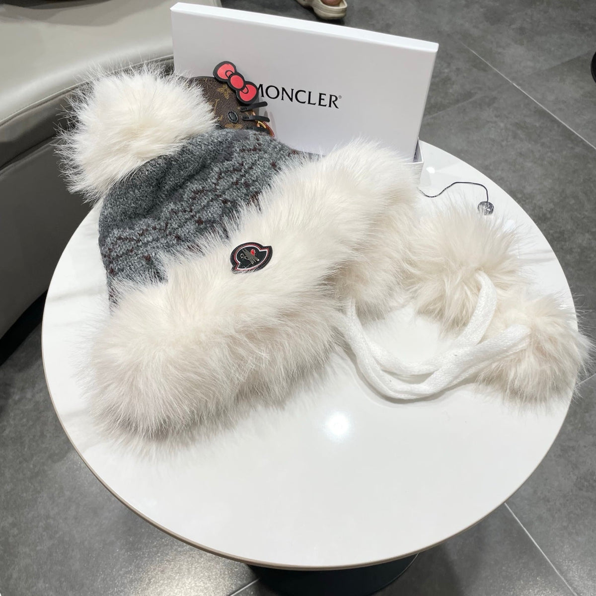 MC 26s Winter Pattern Bomber Trapper Hat Grey Fur 497875