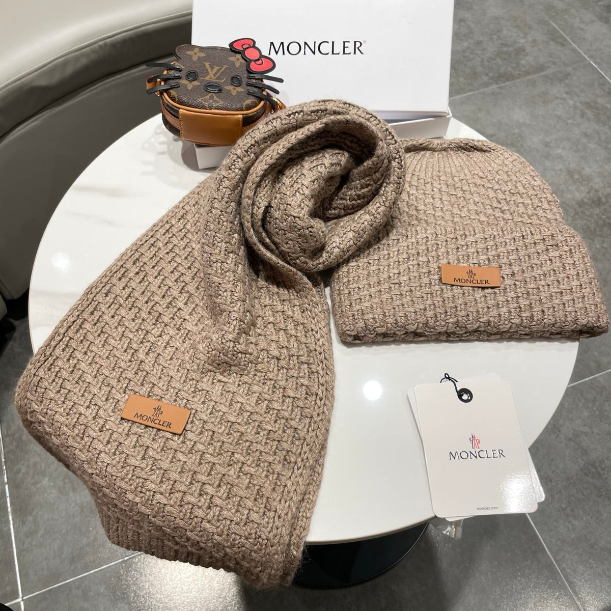 MC 26s Winter Knit Set Taupe Wool 499293