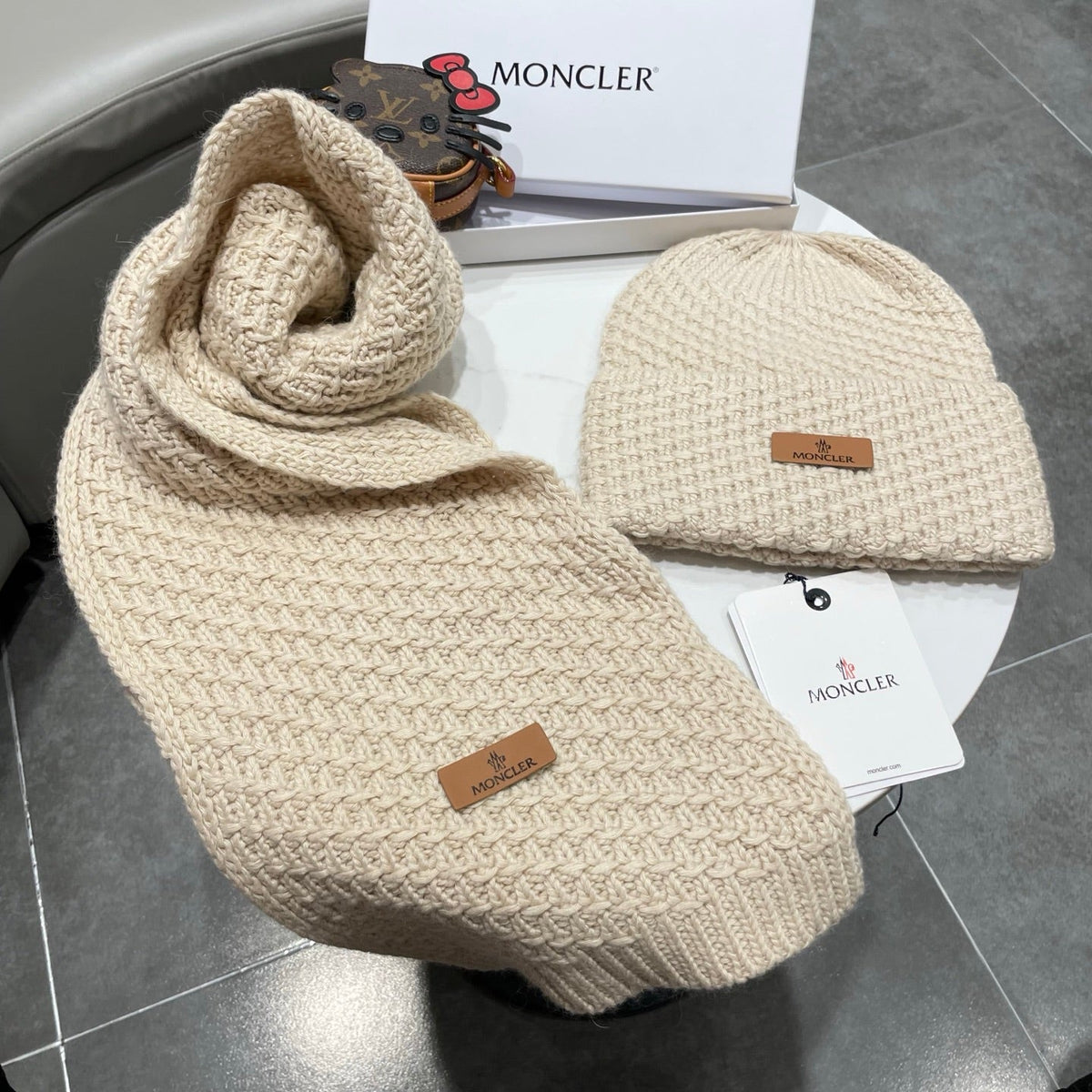 MC 26s Winter Knit Set Beige Wool 499291