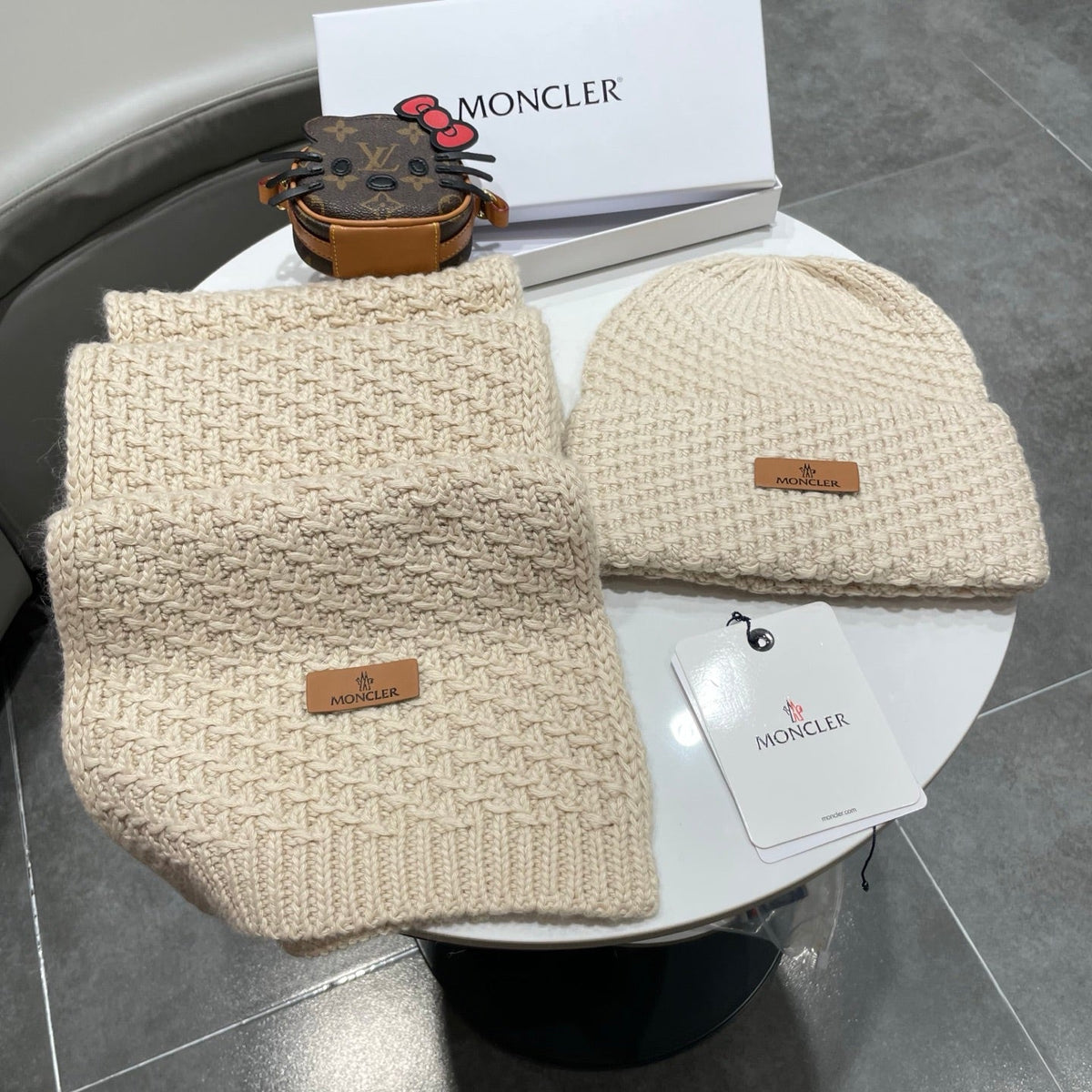 MC 26s Winter Knit Set Beige Wool 499291