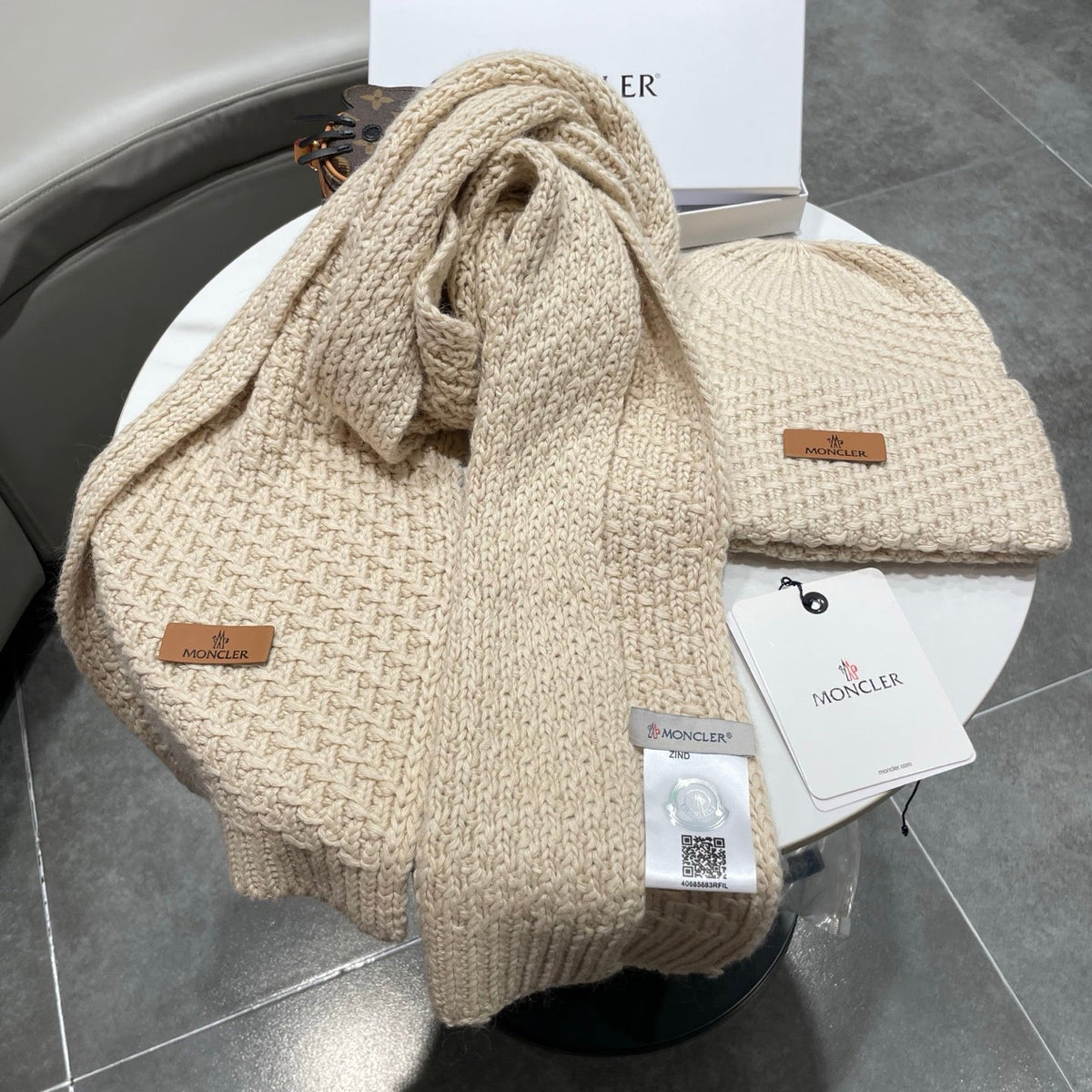 MC 26s Winter Knit Set Beige Wool 499291