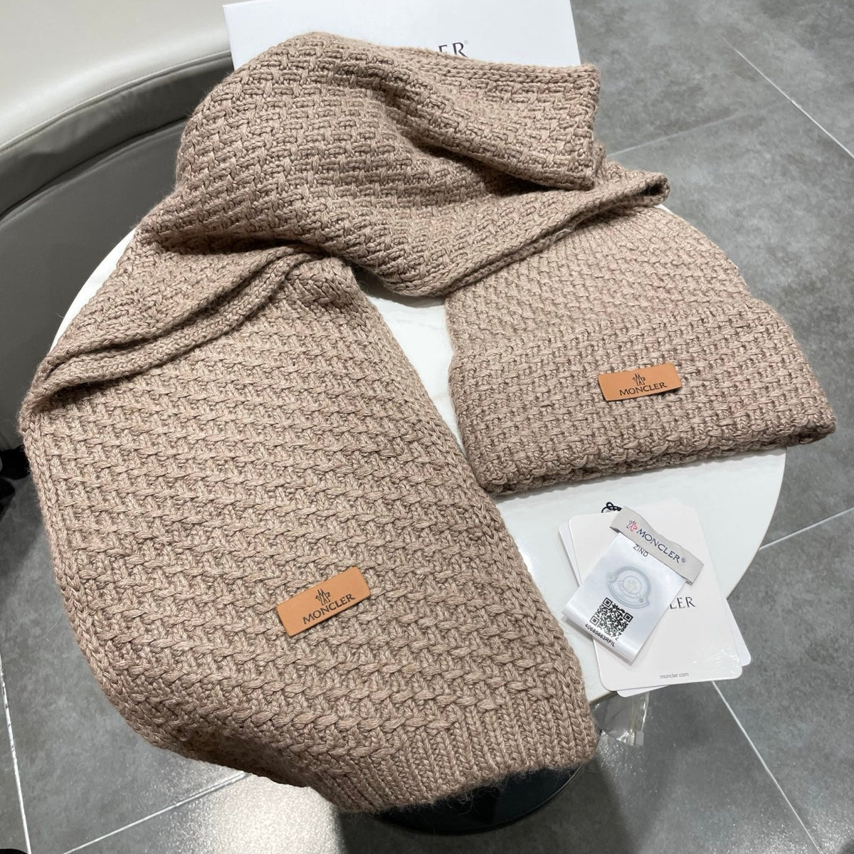 MC 26s Winter Knit Set Taupe Wool 499293