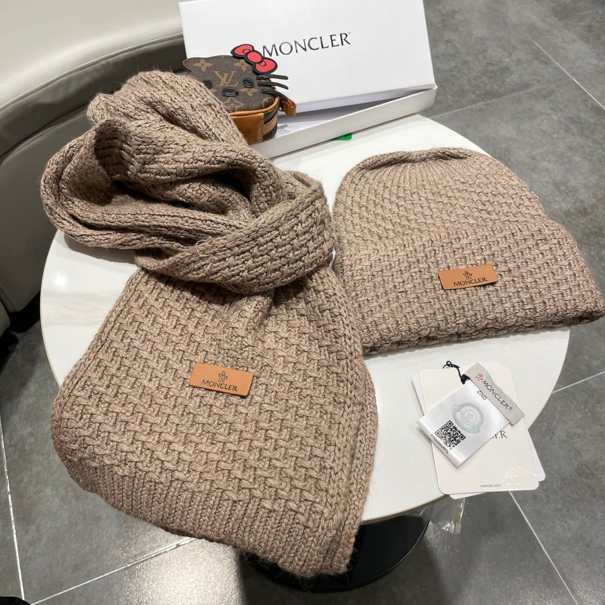 MC 26s Winter Knit Set Taupe Wool 499293
