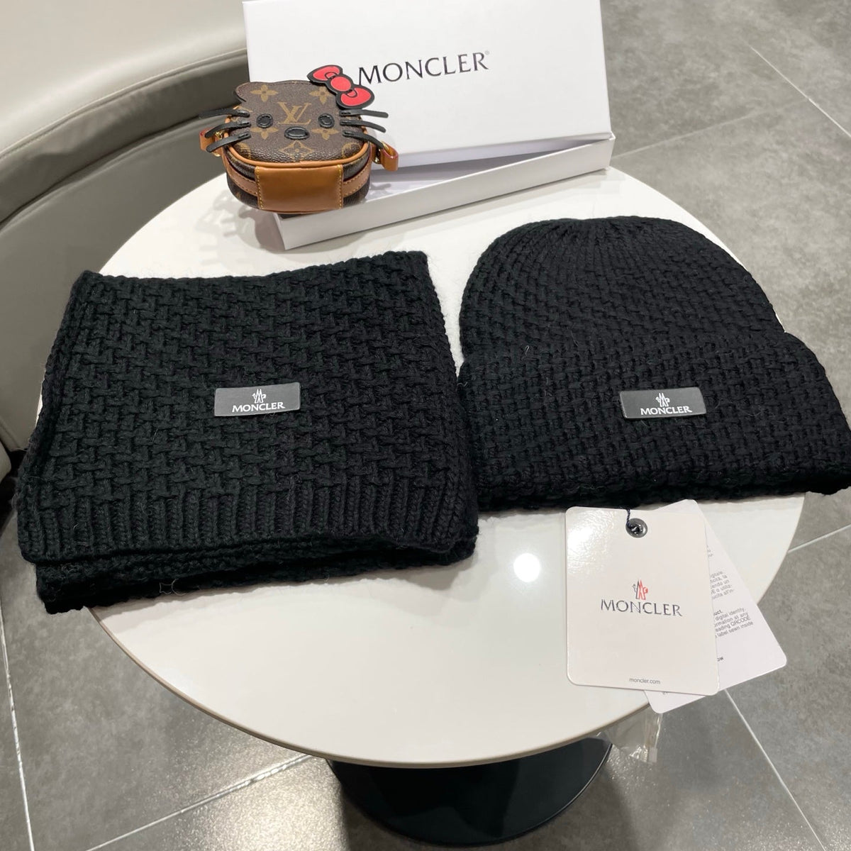 MC 26s Winter Knit Set Black Wool 499294