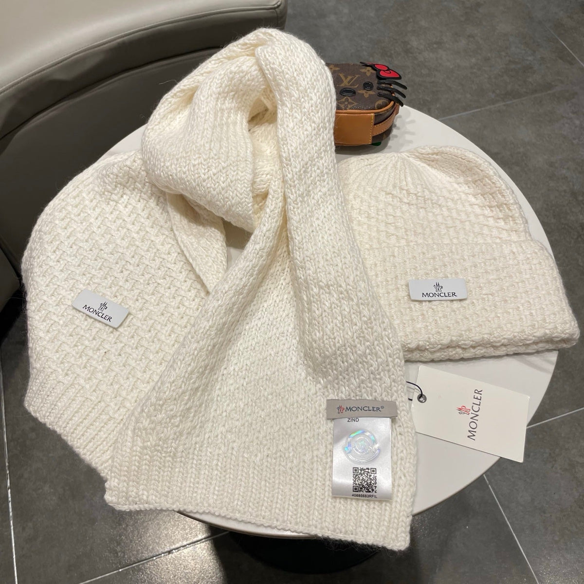 MC 26s Winter Knit Set Cream White Wool 499295