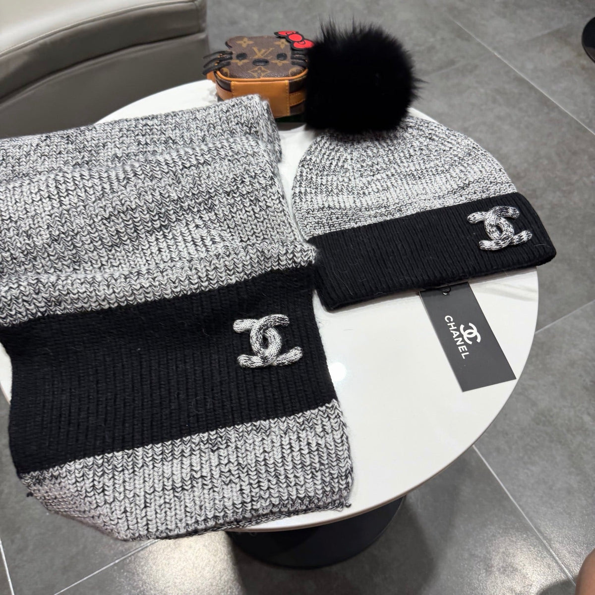 CC 26s Winter Pom Pom Knit Set Black Grey Wool 499286