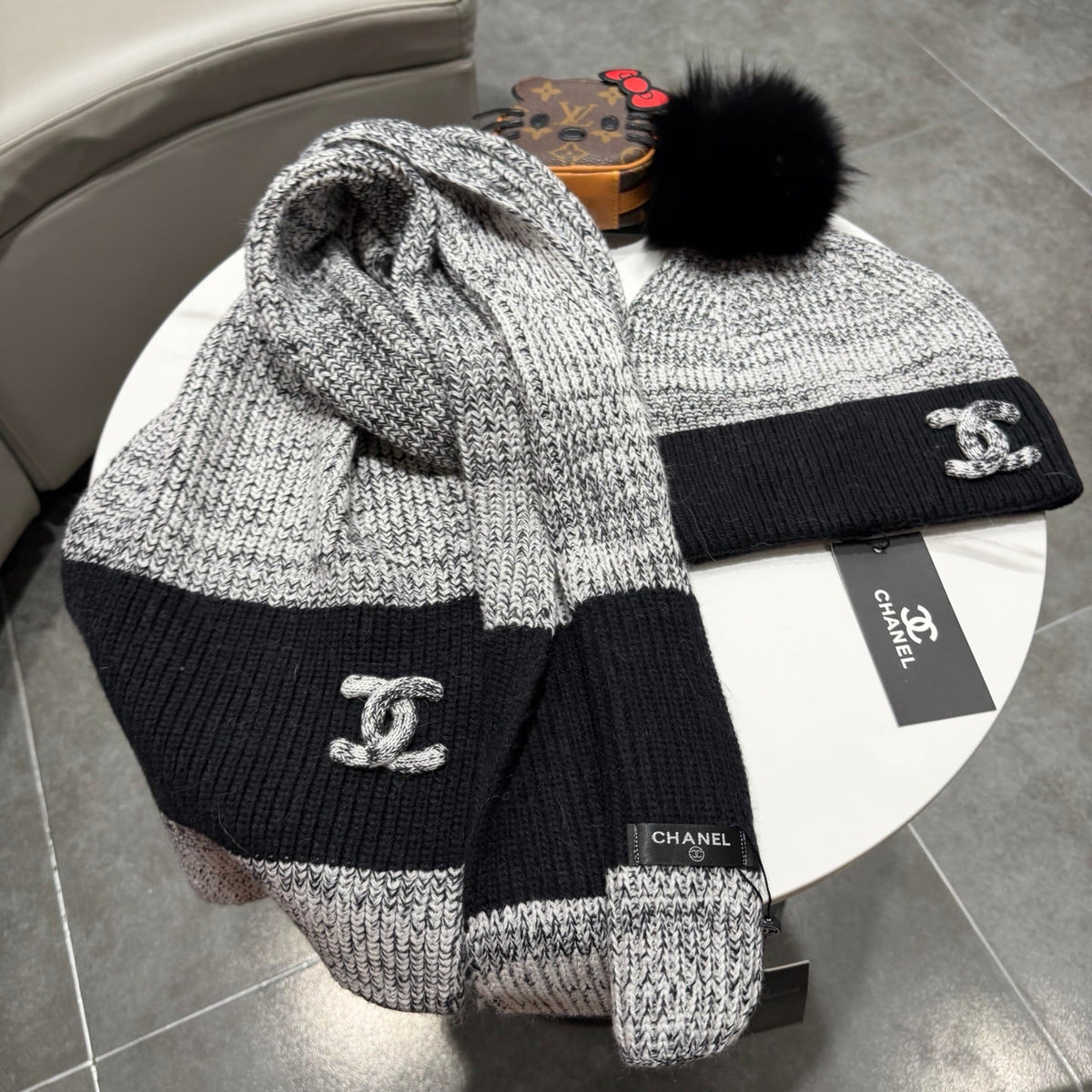 CC 26s Winter Pom Pom Knit Set Black Grey Wool 499286
