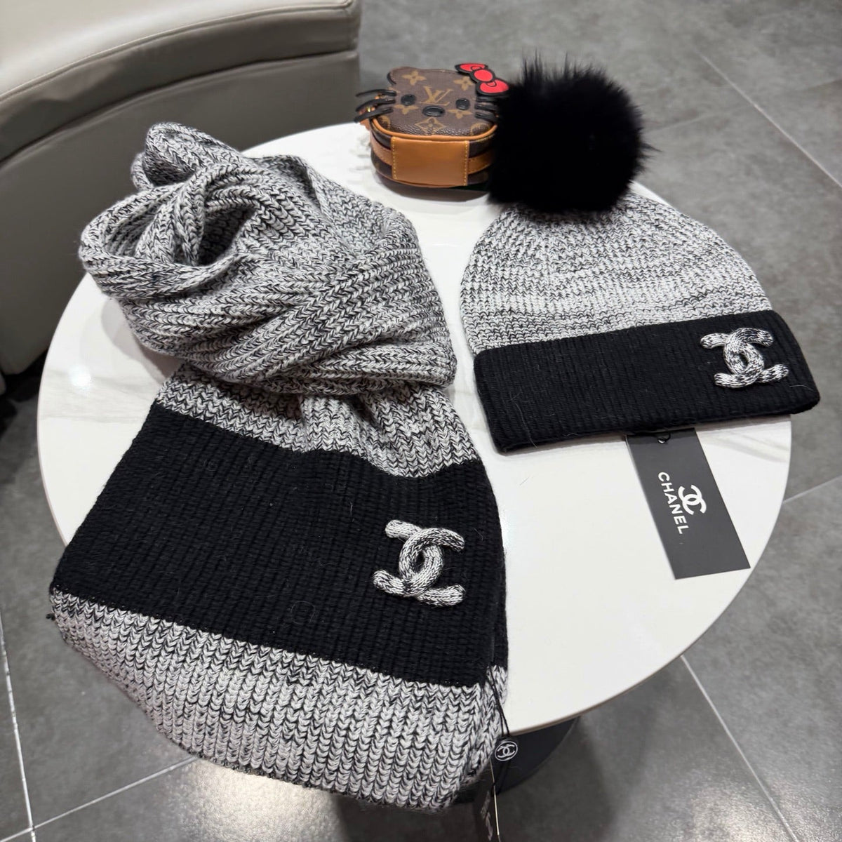 CC 26s Winter Pom Pom Knit Set Black Grey Wool 499286