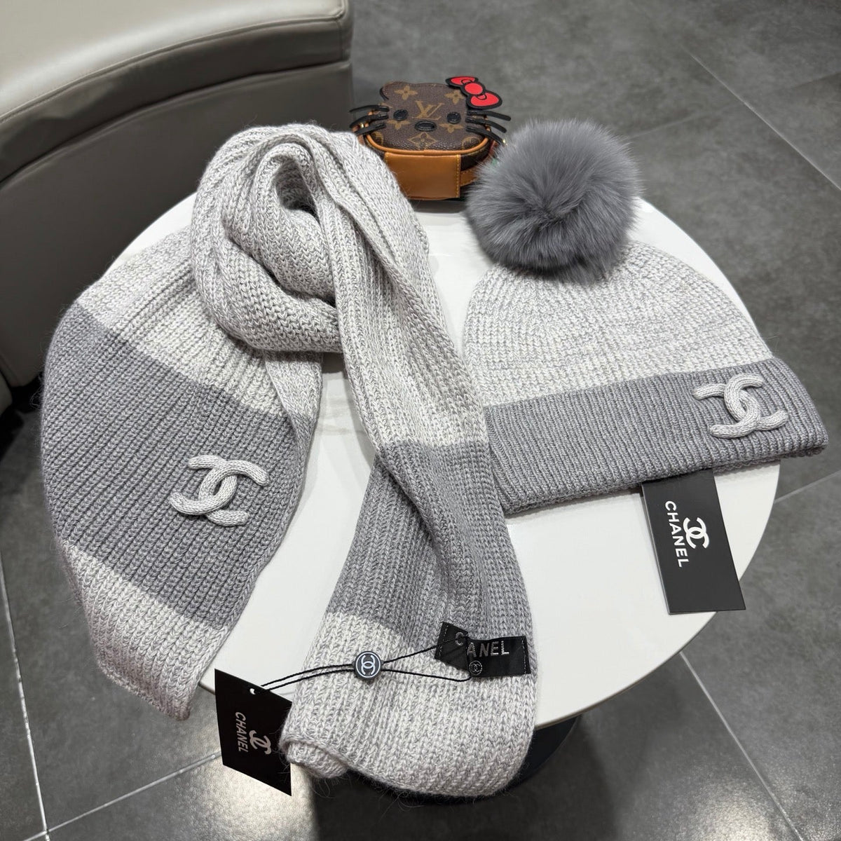 CC 26s Winter Pom Pom Knit Set Grey Wool 499285