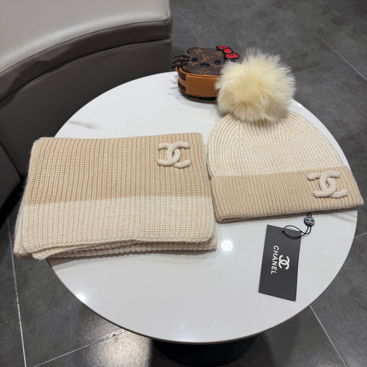 CC 26s Winter Pom Pom Knit Set Cream Beige Wool 499288