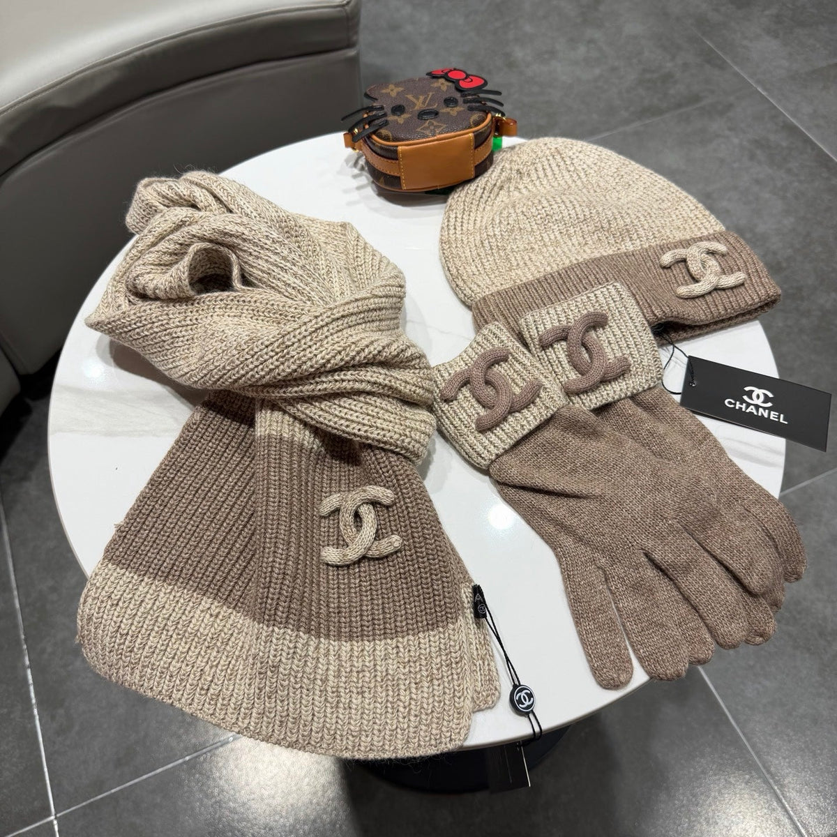 CC 26s Winter Knit Set Beige Brown Wool 499456