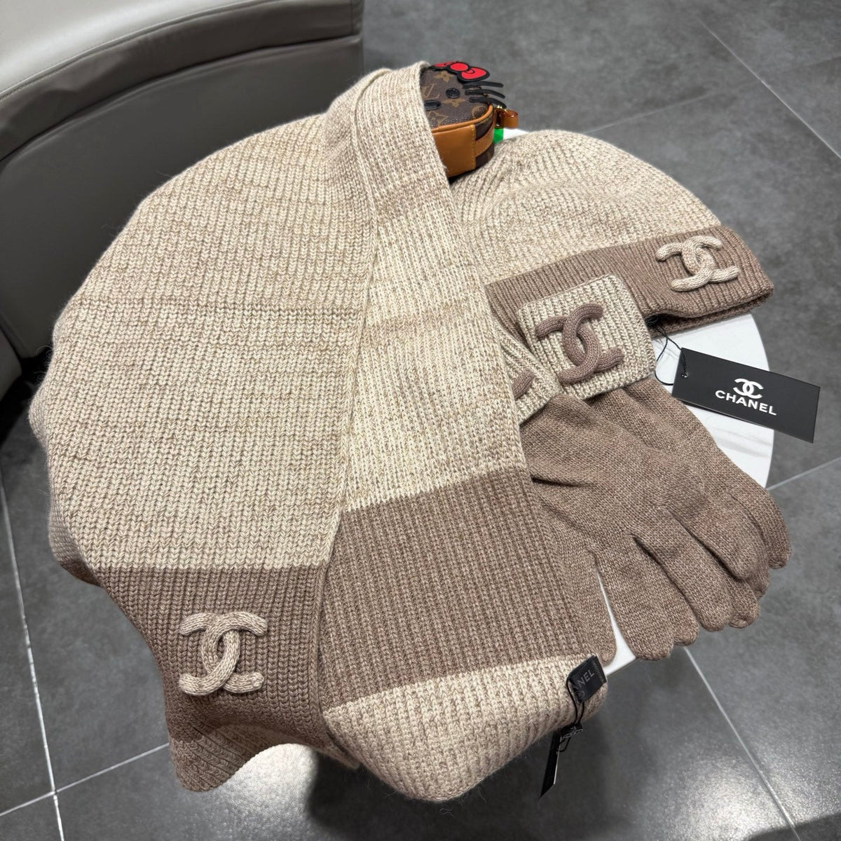 CC 26s Winter Knit Set Beige Brown Wool 499456
