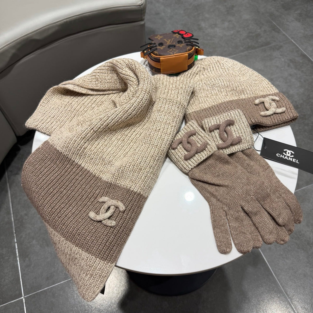 CC 26s Winter Knit Set Beige Brown Wool 499456