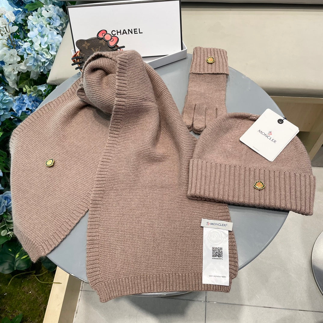 MC 26s Winter Knit Set Taupe Wool 499300
