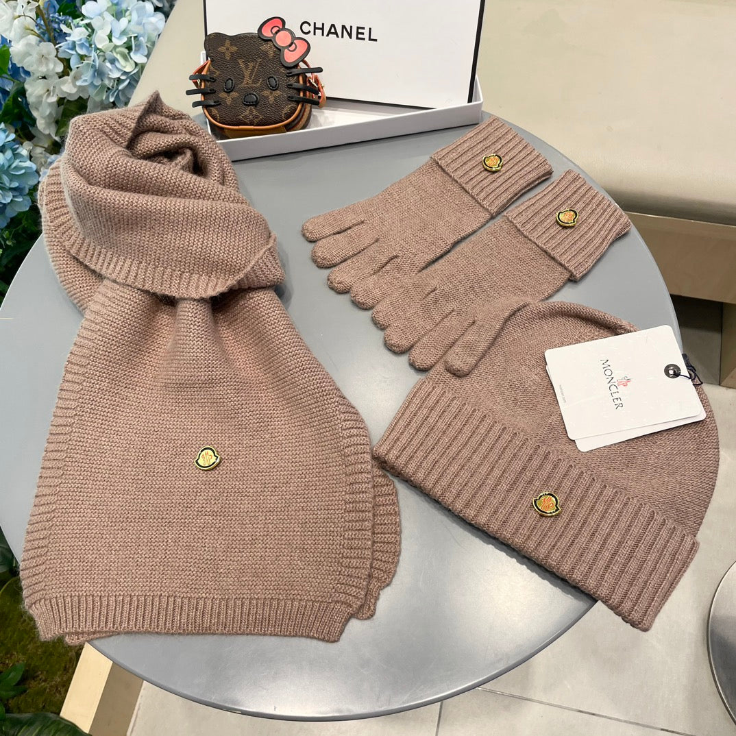 MC 26s Winter Knit Set Taupe Wool 499300