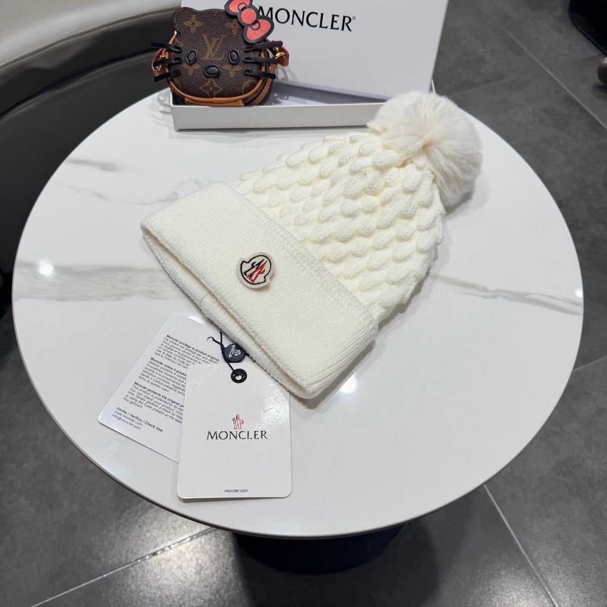 MC 26s Winter Pom Pom Beanie White Wool 499252
