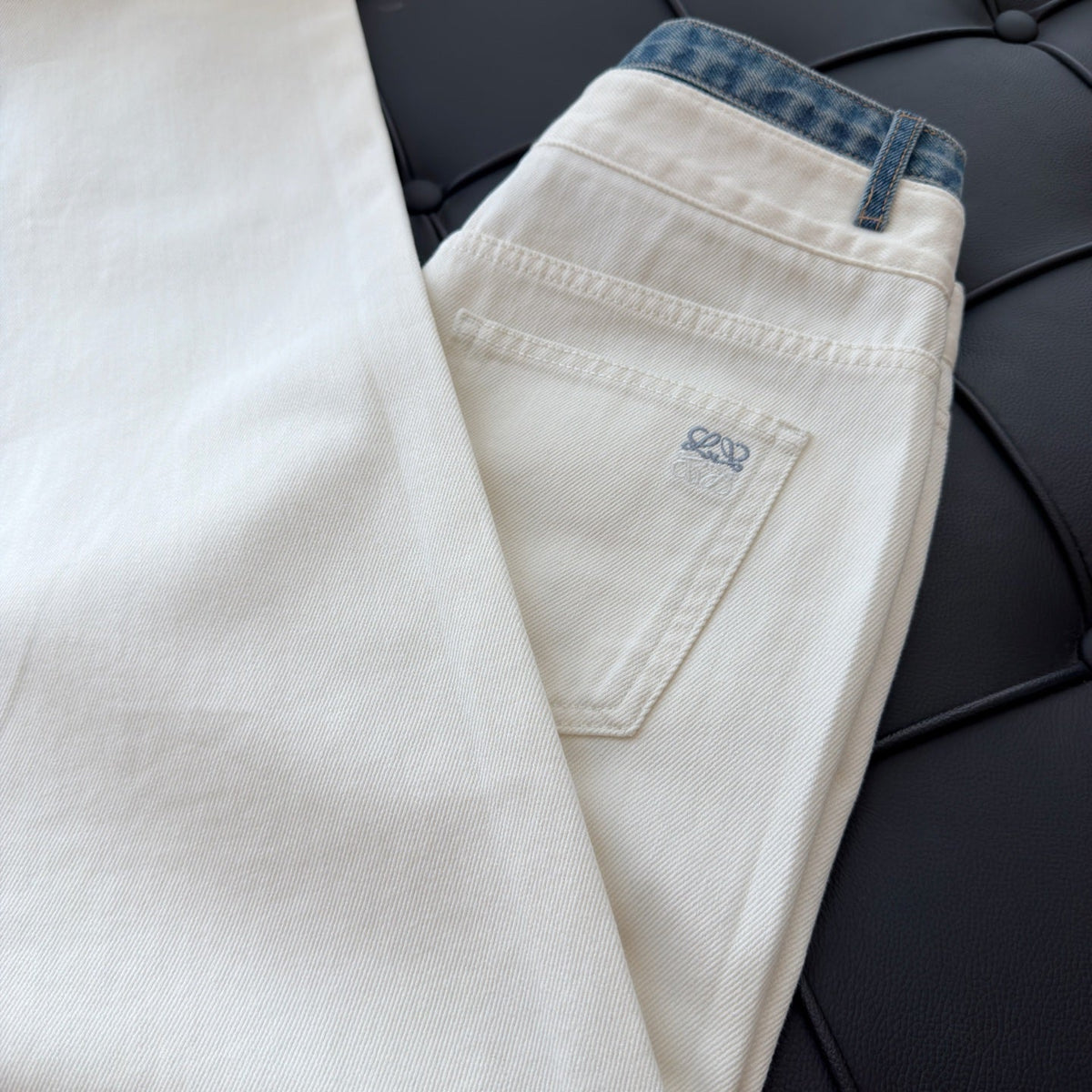 Chanel 2026 Jeans White Denim Cotton 435475