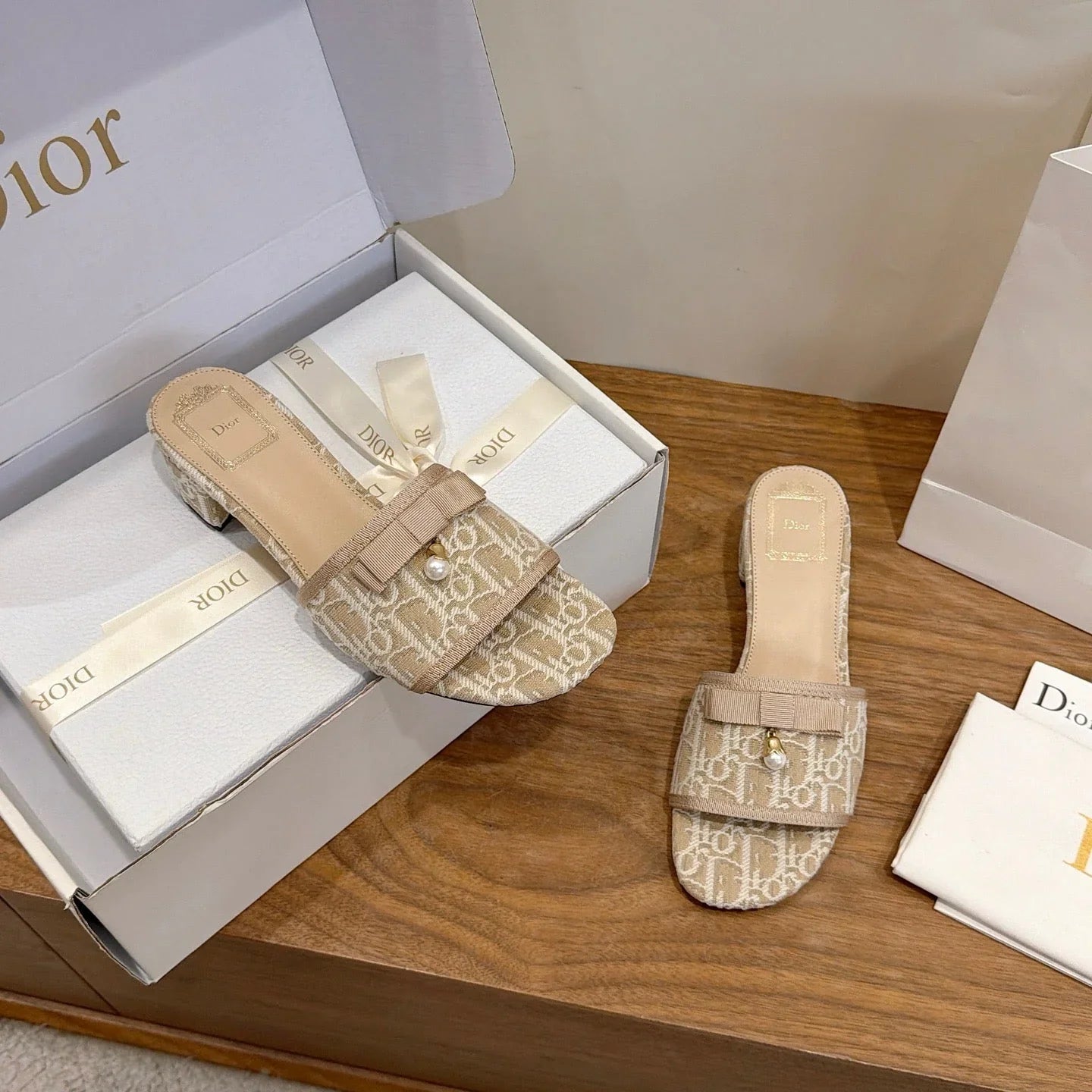 Dior 2026 Bow Sandal Canvas Leather 907874