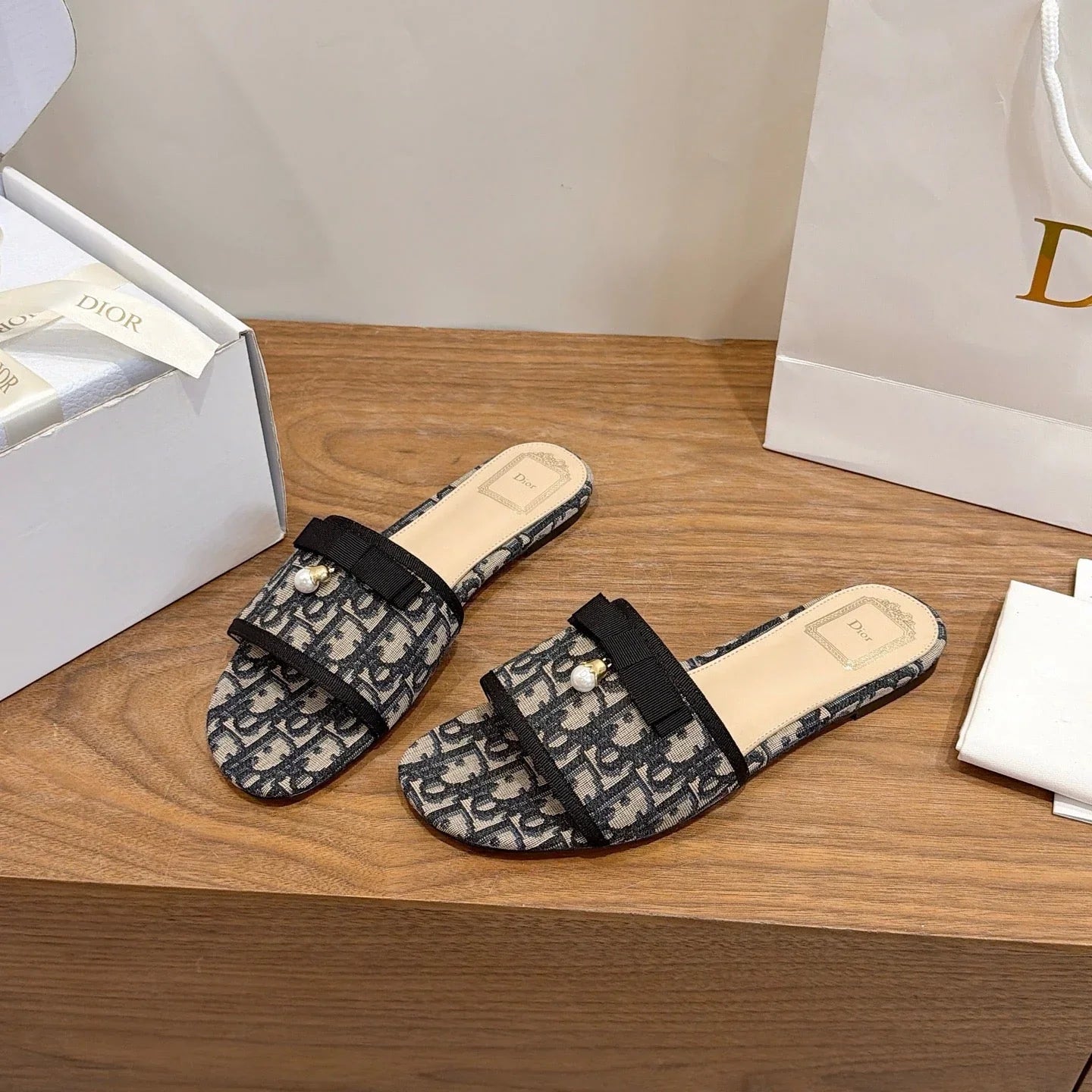 Dior 2026 Bow Sandal Canvas Leather 907874