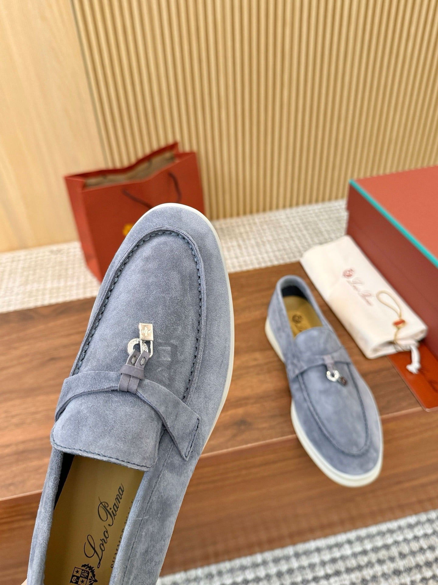 LP 26s Summer Charms Slipper Walk Suede 953314
