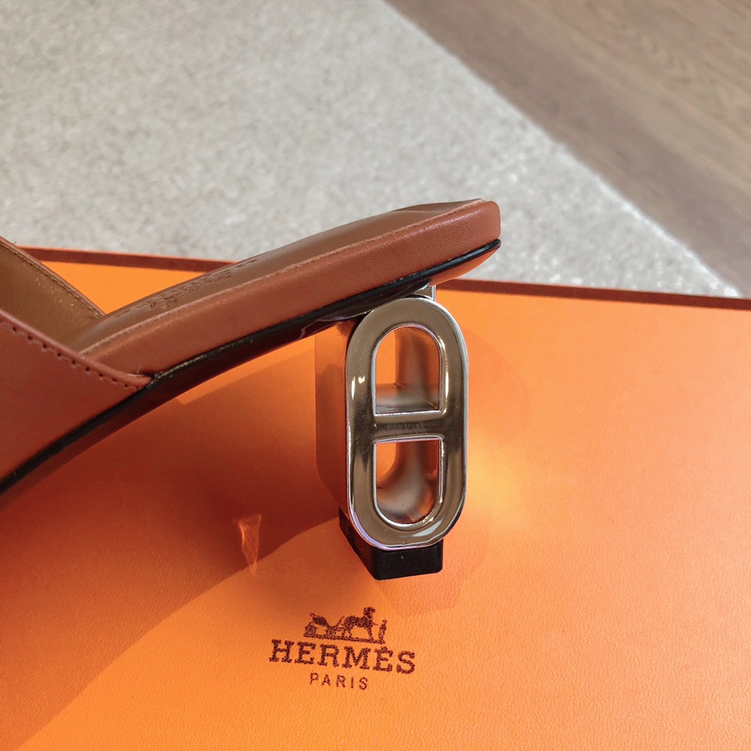 ICONIQUE 60 SANDAL CARAMEL CALFSKIN