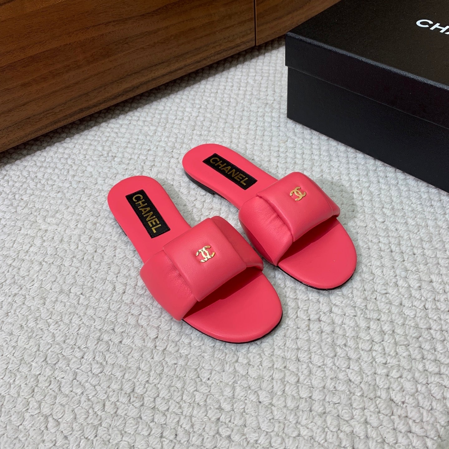 CC 26s Padded Sandals Red Lambskin 887950