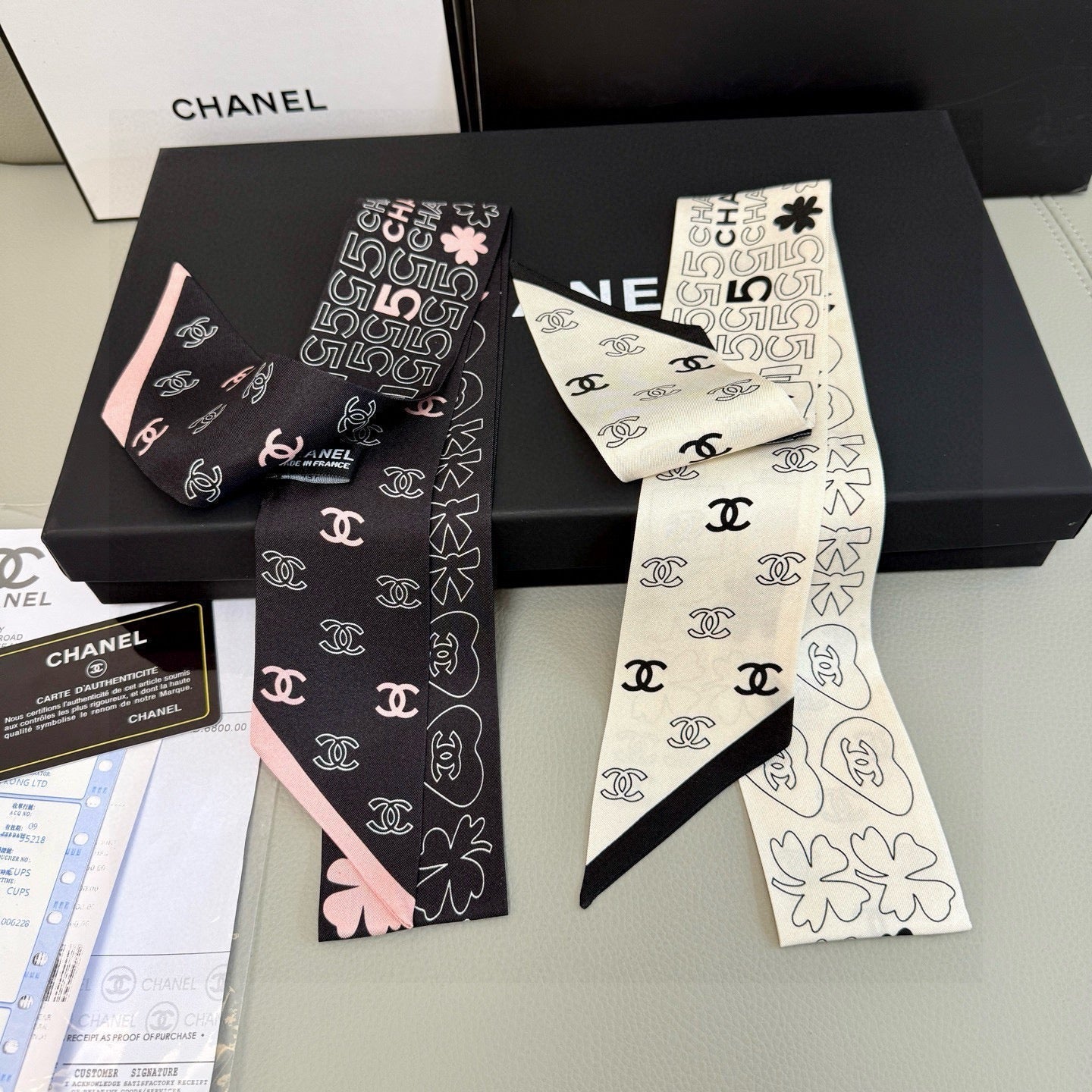 CC Twilly Mini Scarf 120cm Black Pink Mulberry Silk 968852