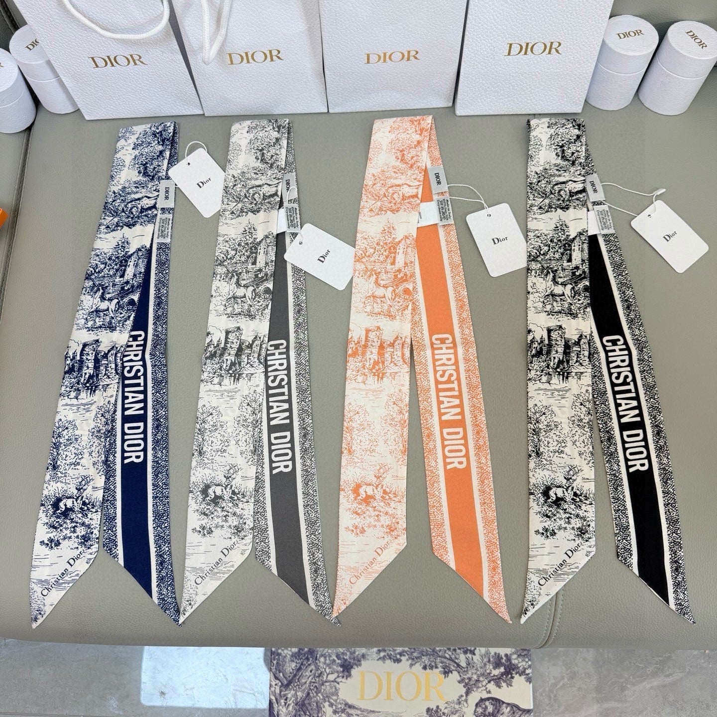 CD Twilly Mini Scarf 105cm Black Mulberry Silk 976491