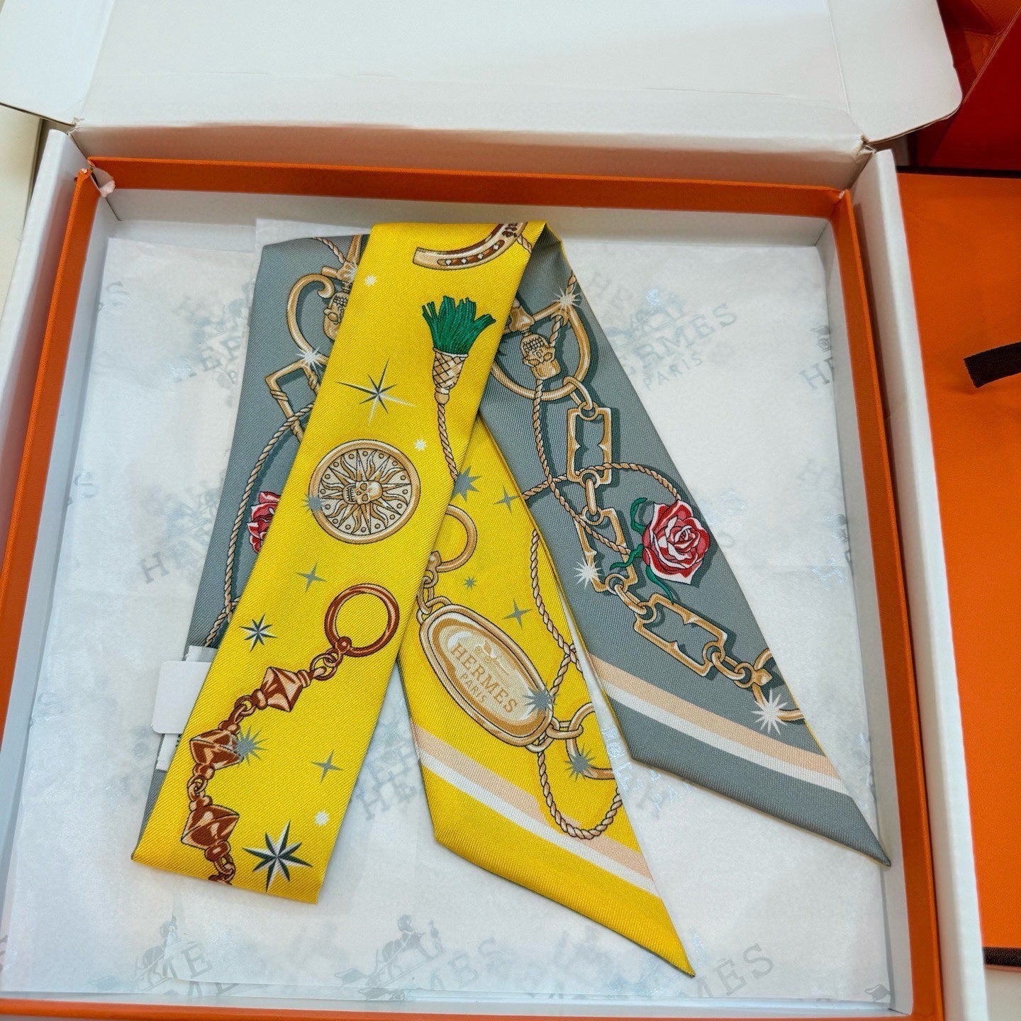 HM Twilly Mini Scarf 105 Yellow Grey Silk Twill 153185