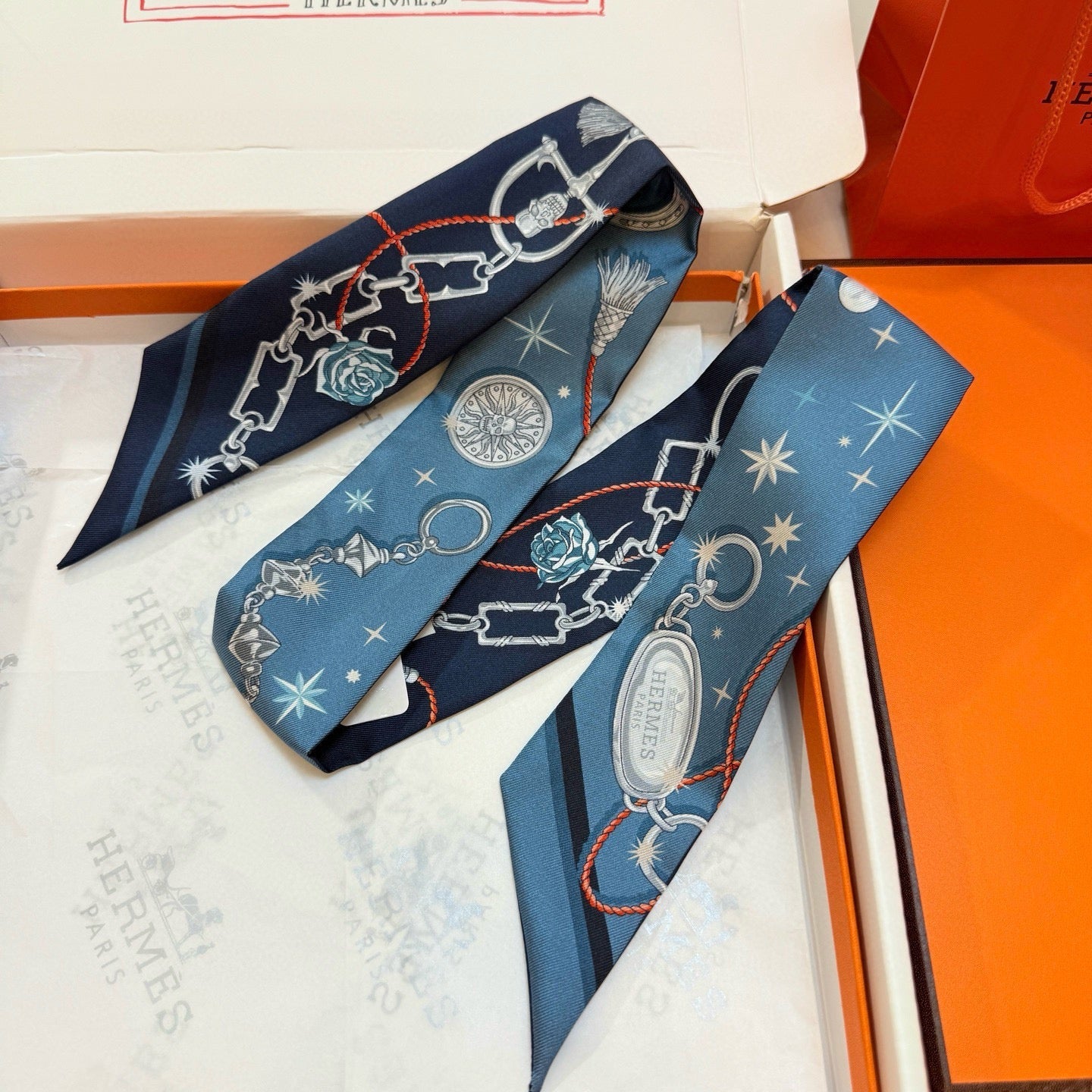 HM Twilly Mini Scarf 105 Bleu Marine Silk Twill 153188