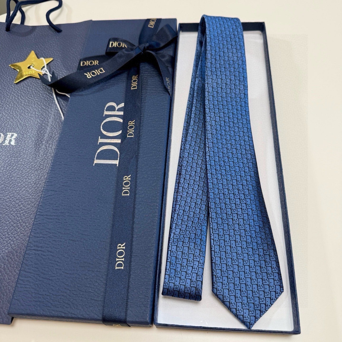 CD Tie Light Blue Silk 330077