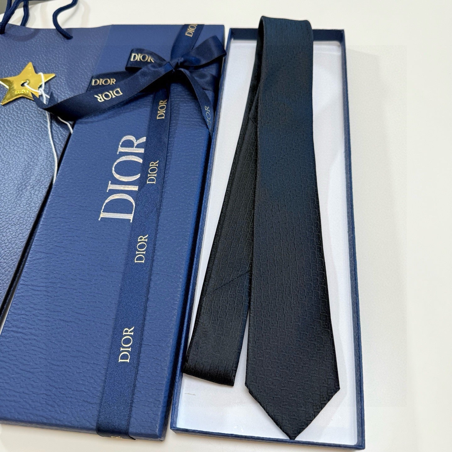 CD Tie Black Silk 330078