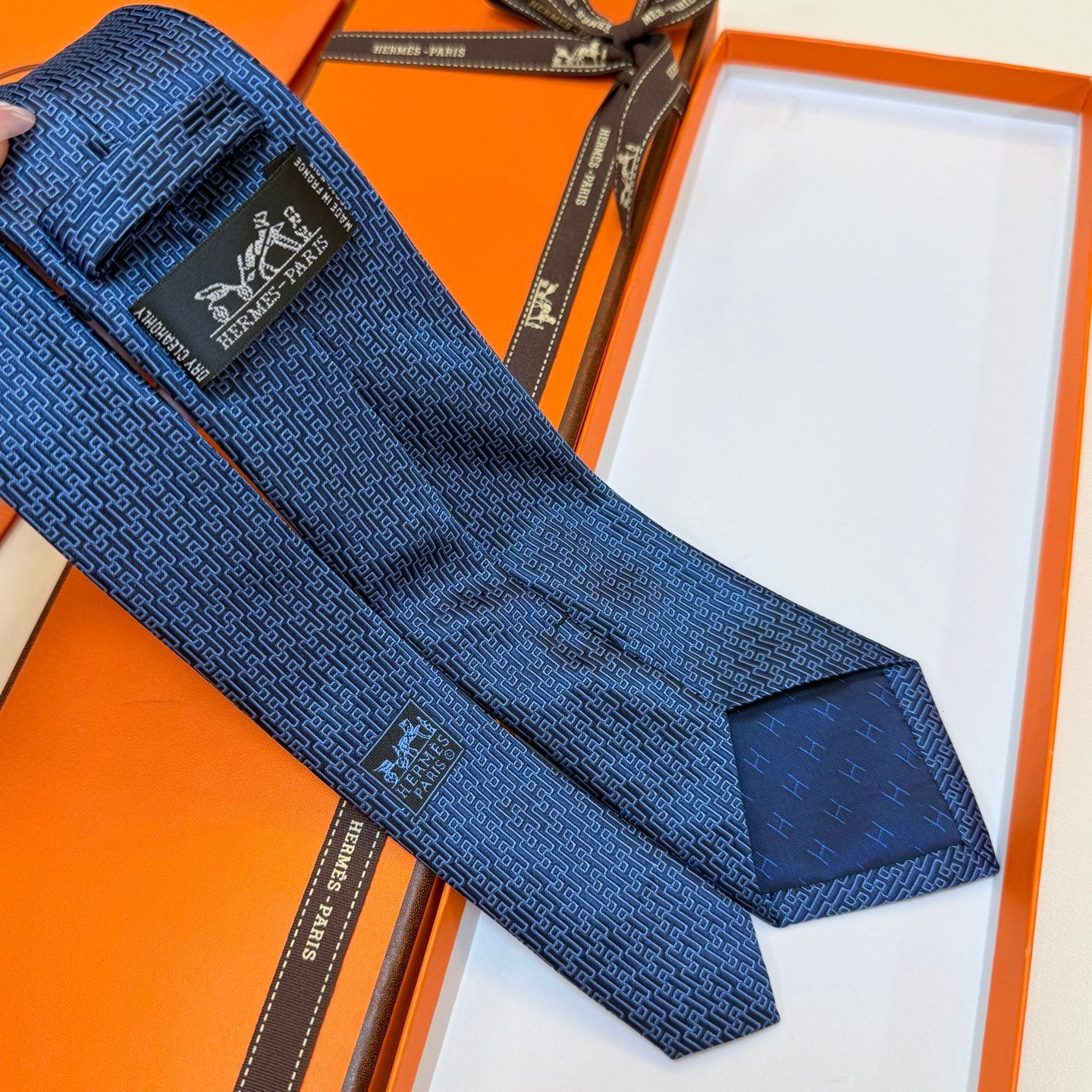 HM Tie Blue Twill Silk 327132